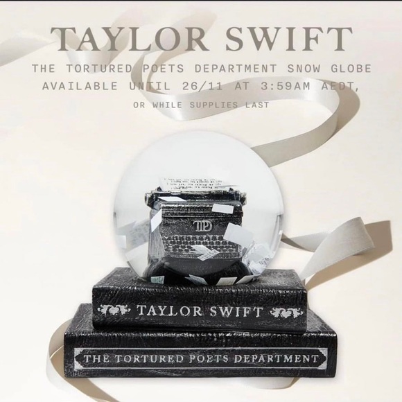 TAYLOR SWIFT THE TORTURED POETS DEPARTMENT SNOWGLOBE - Picture 2 of 3